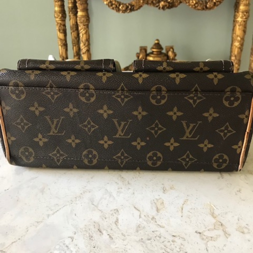 Louis Vuitton Handbag. - Picture 2 of 8